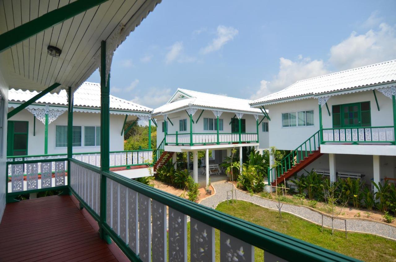 Makmai Villa - Rayong Eksteriør billede